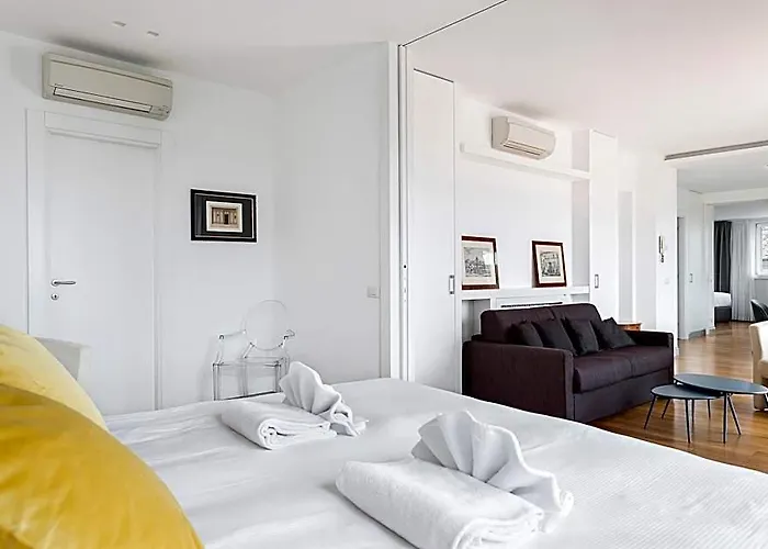 Iflat Penthouse Capitol Apartman