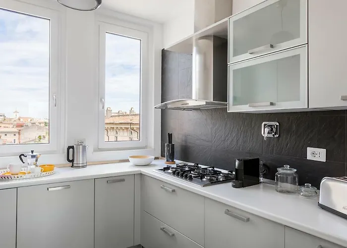 Iflat Penthouse Capitol Apartment