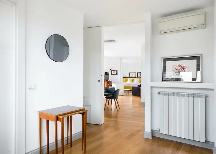 Apartment Iflat Penthouse Capitol Rom